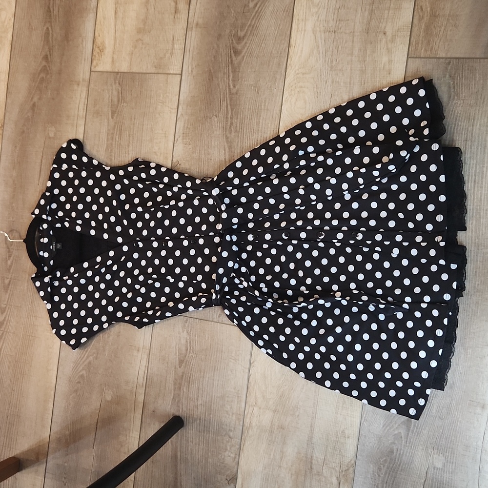 Retro style polka dot shirt dress